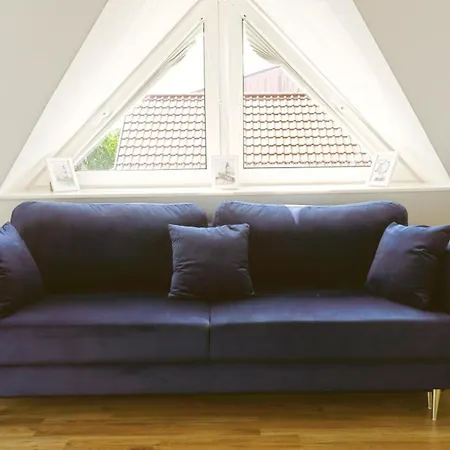 Lighthouse Homes - Moderne & Helle 90Qm Ferienwohnung Mit 2 Schlafzimmern Und Terrasse Rostock