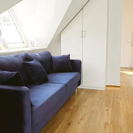 Lighthouse Homes - Moderne & Helle 90Qm Ferienwohnung Mit 2 Schlafzimmern Und Terrasse Apartment Rostock