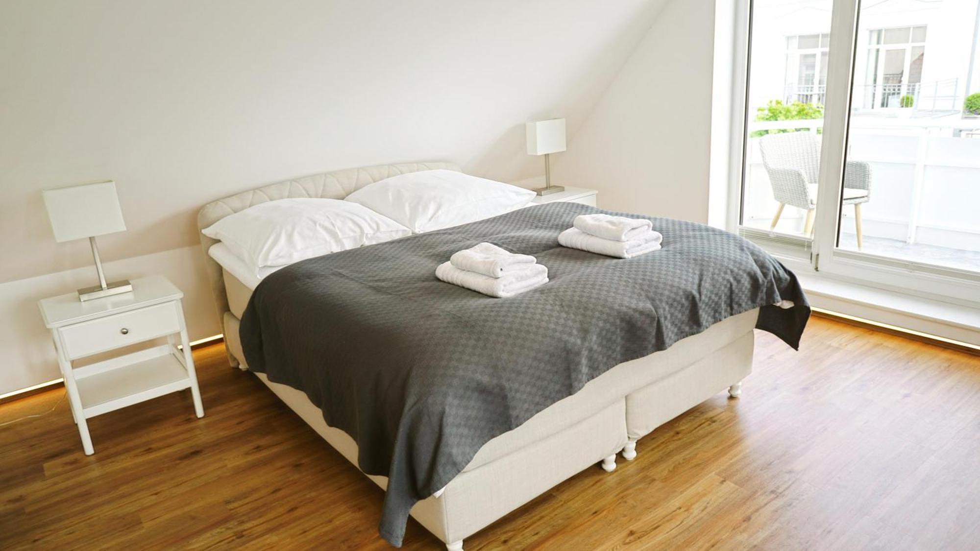 Lighthouse Homes - Moderne Mit Terrasse Am Kirchenplatz Apartment