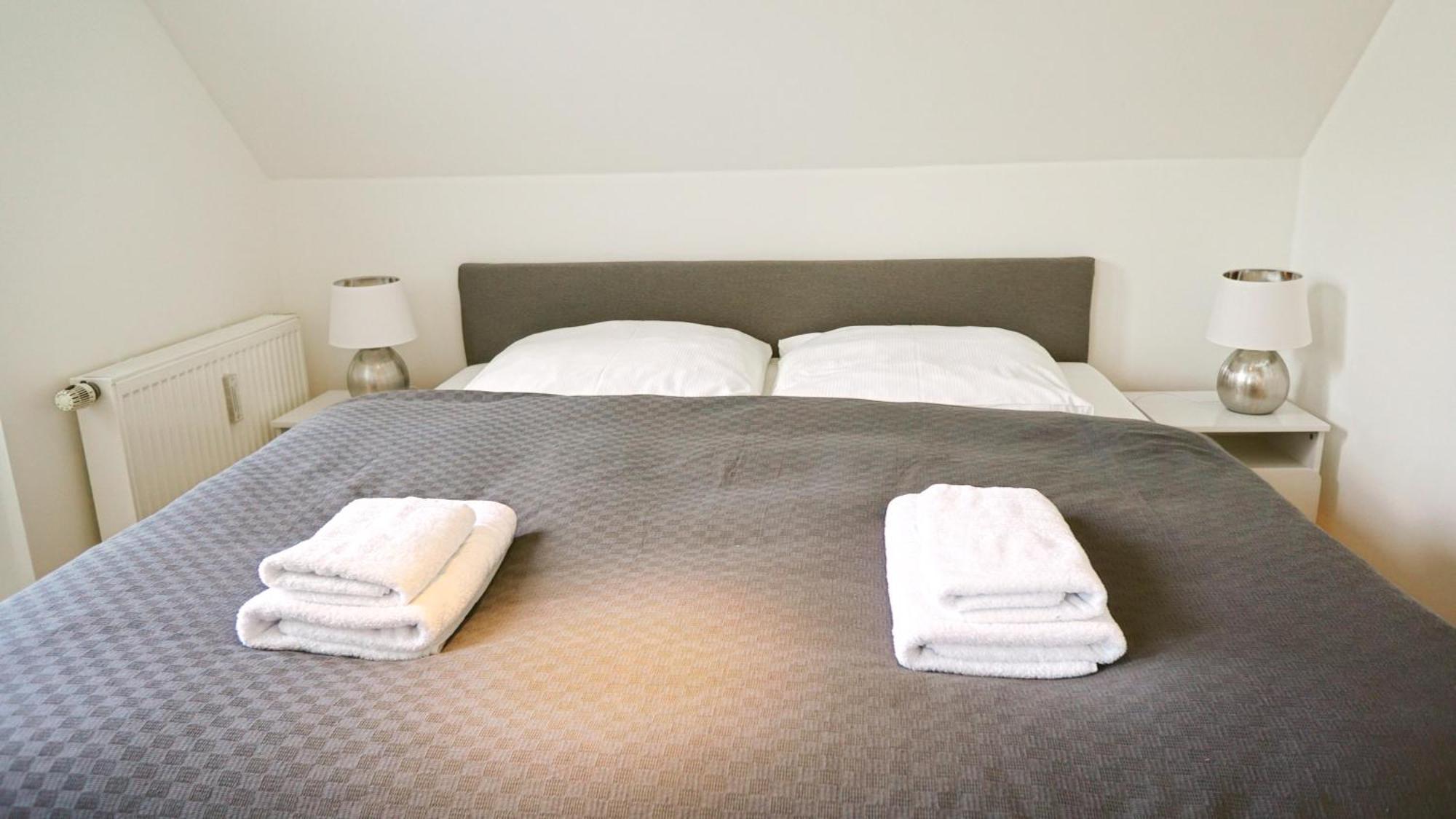 Lighthouse Homes - Moderne Mit Terrasse Am Kirchenplatz Rostock